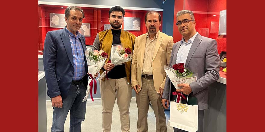مراسم تقدیر از ۳ نماینده برتر سال ۱۴۰۱