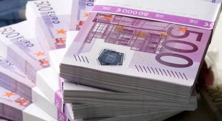 جدیدترین قیمت دلار و یورو در صرافی ملی