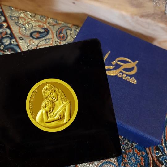 شمش طلای نقش برجسته مادر