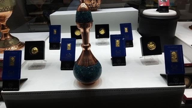بورس سکه مرکزی ارگ تجریش (اسماعیل بزرگی)